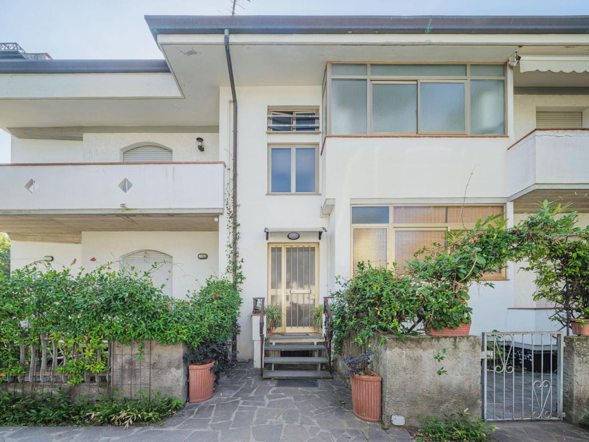 לידו די קאמאיורה Apartment Dei Fiori By Interhome מראה חיצוני תמונה